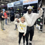 MugzyBulljunk visits Bulldogs